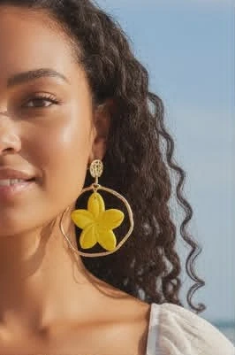Boucles d'oreilles fleur de tiaré