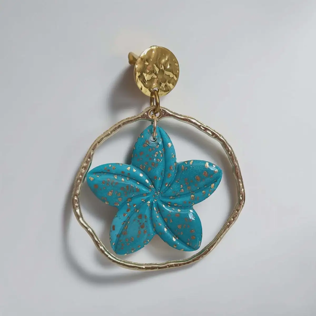 Boucles d'oreilles fleur de tiaré