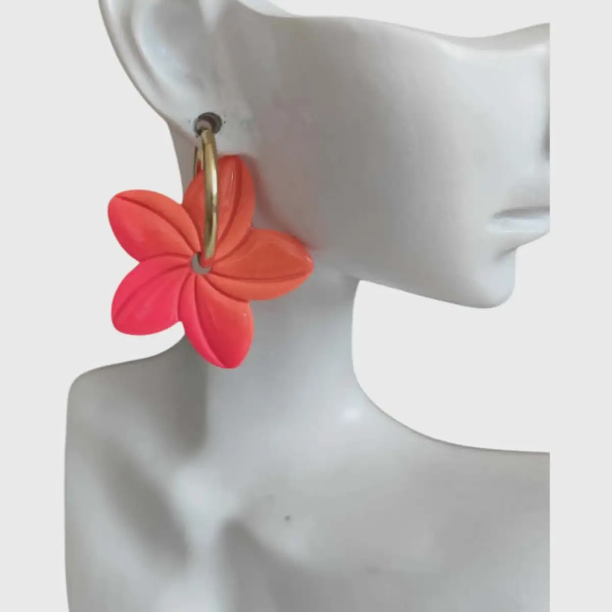 Créoles fleur de tiaré