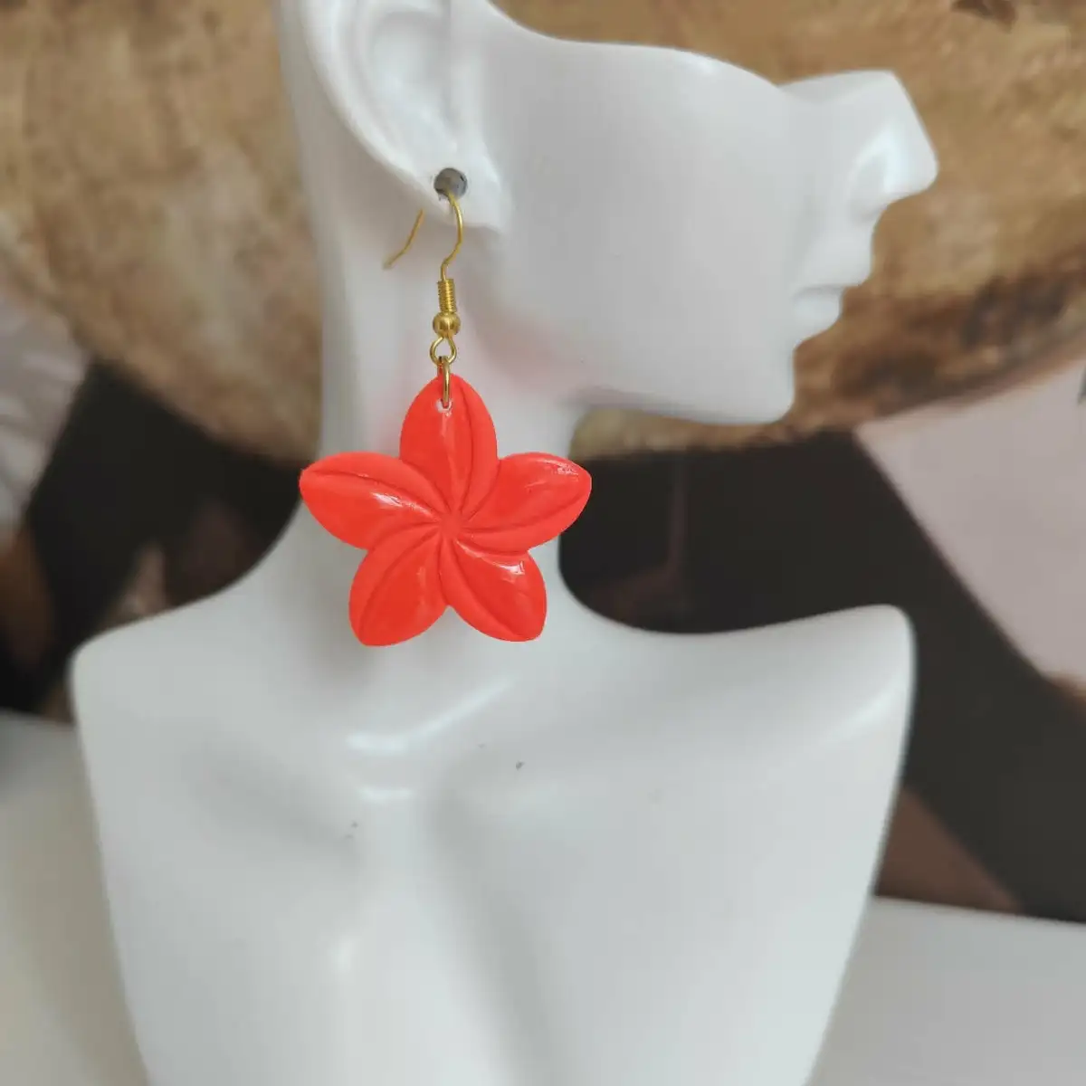 Boucles d'oreilles fleur de tiaré