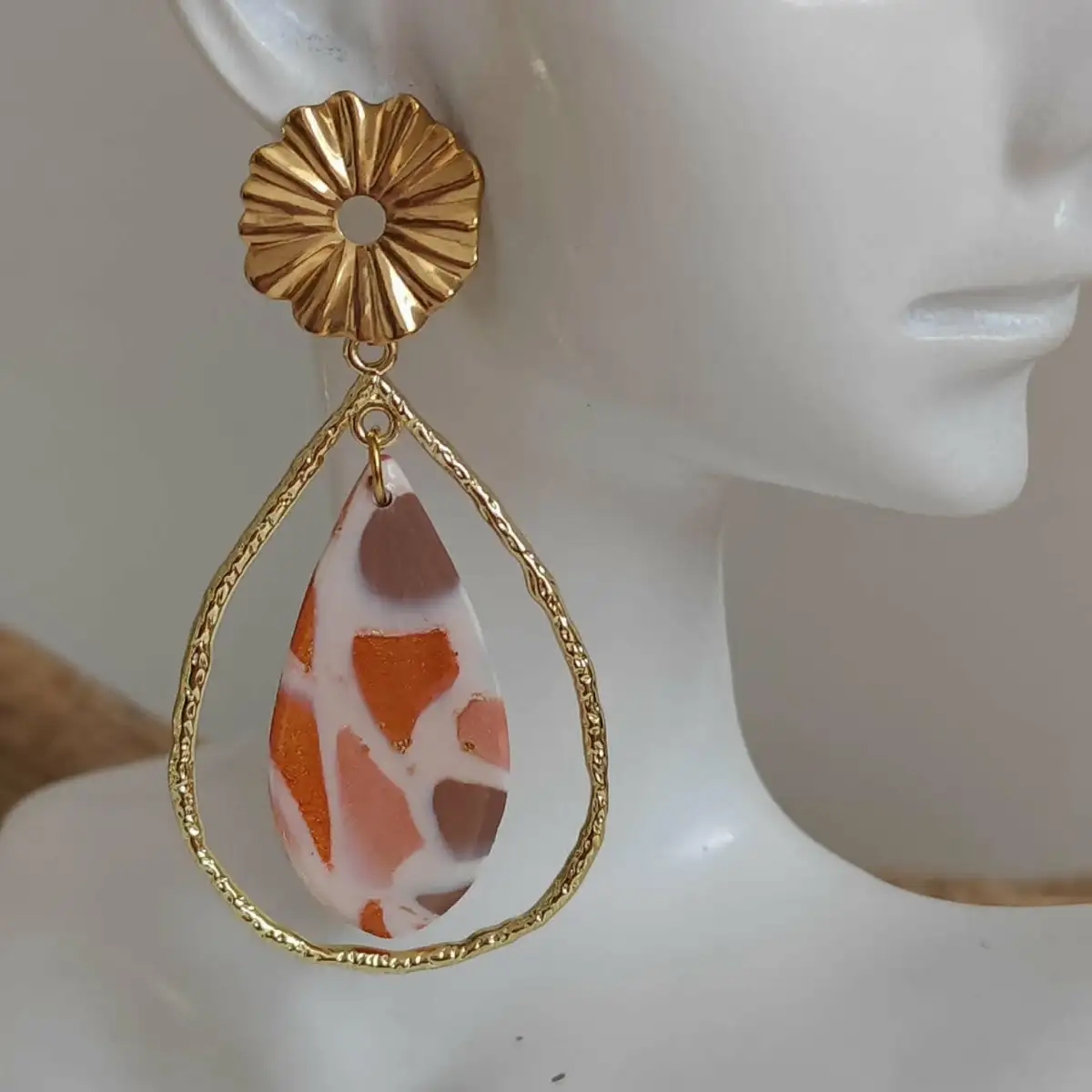 Boucles d'oreilles élégante couleur d'automne